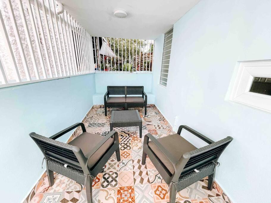 サンジョアンComfy & Bright Apt @ Calle Loiza - Walk To Beach / Calle Loiza Abajo -Nアパートメント エクステリア 写真