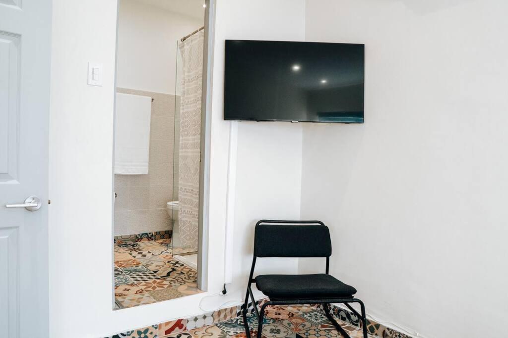サンジョアンComfy & Bright Apt @ Calle Loiza - Walk To Beach / Calle Loiza Abajo -Nアパートメント エクステリア 写真