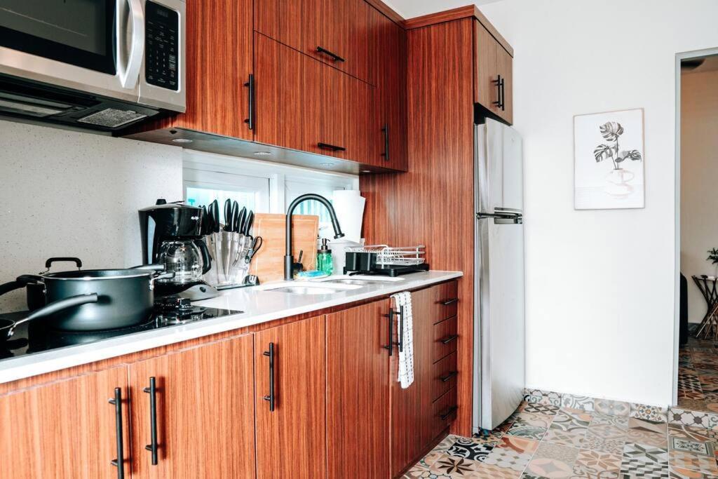 サンジョアンComfy & Bright Apt @ Calle Loiza - Walk To Beach / Calle Loiza Abajo -Nアパートメント エクステリア 写真